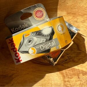 Kodak Plus Digital Camera (Disposable)